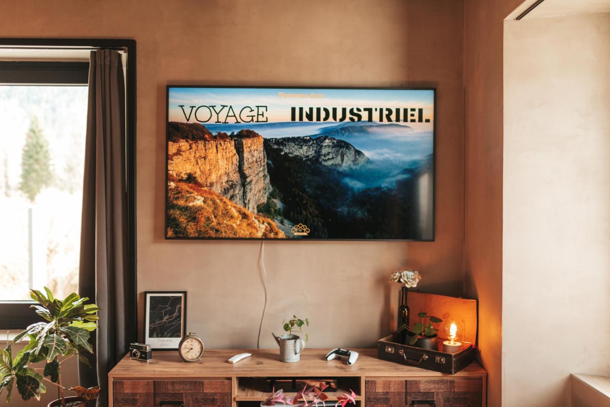 Appartement Thematique: Voyage Industriel Travers Eksteriør billede